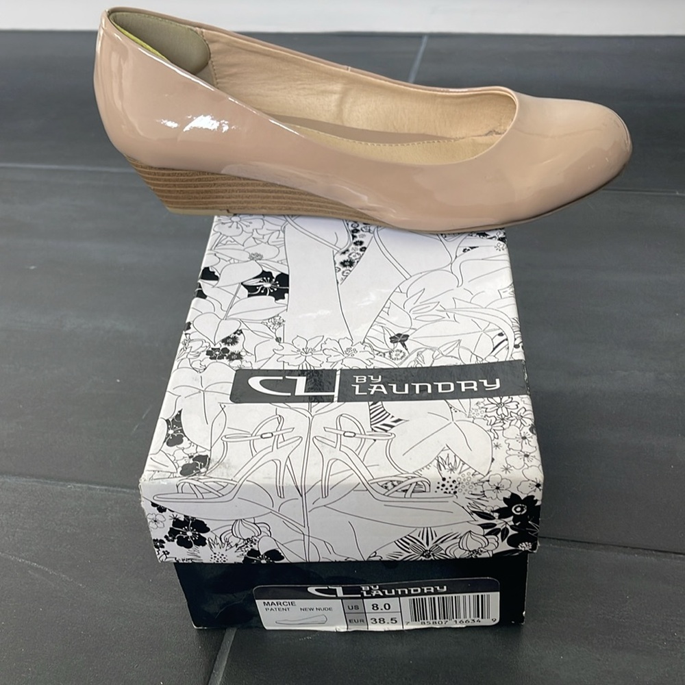 Chinese laundry wedge heel - Picture 2 of 5